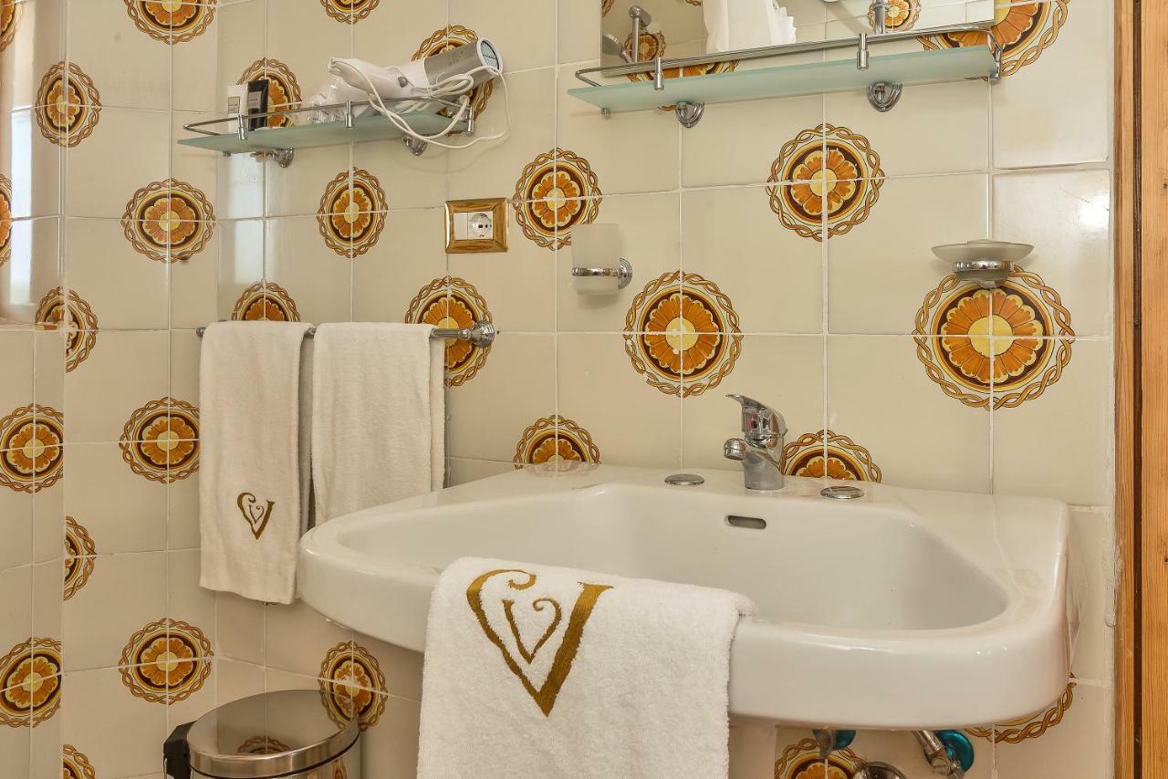 Villa Valdroni Cala Galera エクステリア 写真